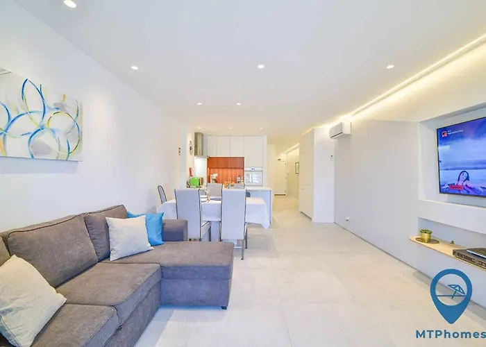 Vale Mangude A By Mtphomes *